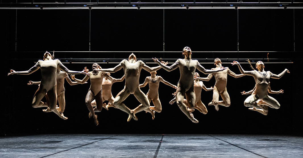 Estúdios Victor Córdon apresentam espetáculo de dança no Teatro Aveirense